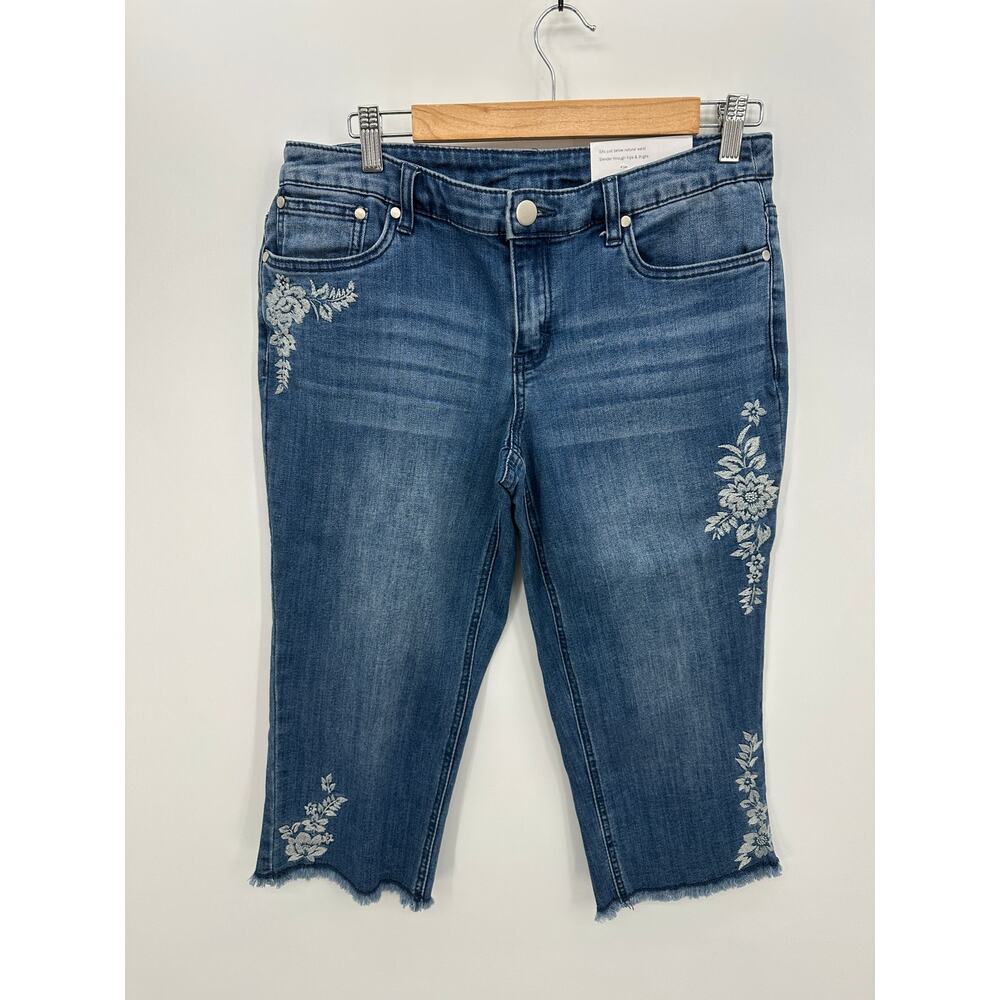 Christopher & Banks Floral Embroidered Capri Denim Jeans Womens Sz 8P NWT Modern